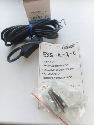 E3S-AD63 Omron фотоэлектрический датчик