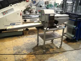 Формовочная машина для гамбургеров Gaser V3000