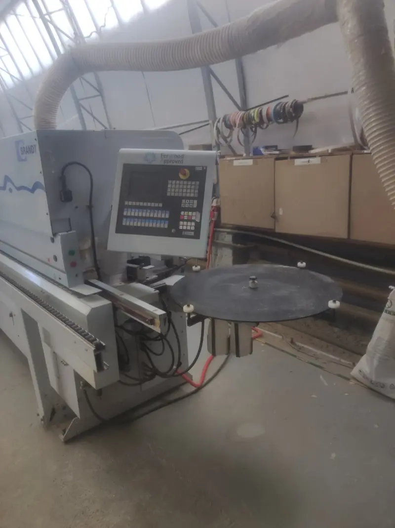 Станок кромкооблицовочный BRANDT KDF 670