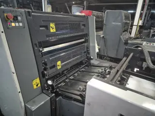 Офсетная печатная машина Komori 228P, 2002 г.в., 79 млн отт