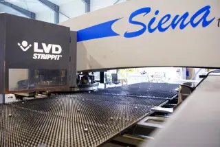 Координатно-вырубной пресс LVD Siena strippit 1212