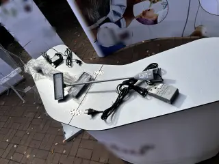 Профессиональный выставочный комплект Expolinc | 4 Roll Up + Pop-Up + свет + стойки