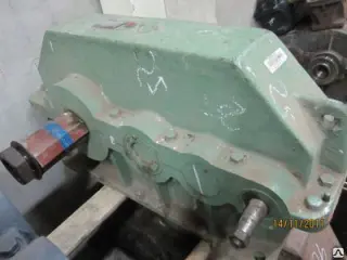 Редуктор трёхступенчатый Ц3У250-25-22.