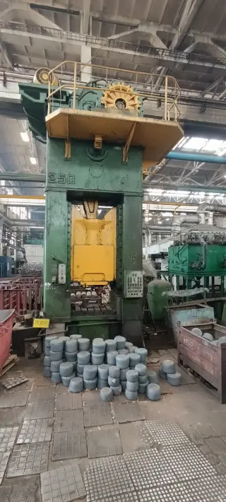 Пресс кривошипный двойного действия К2034Б (ус.250тн)