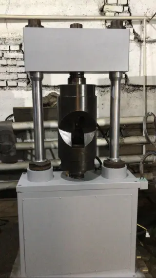 Разрывная машина ИР-500 50тонн