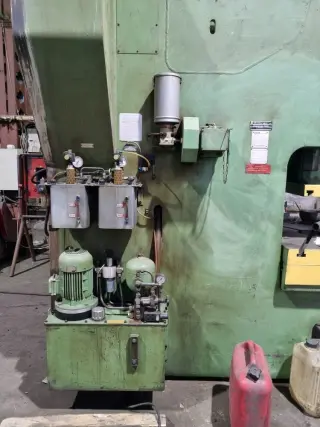 пресс эксцентриковый ЕВU 130 NF130 усилием 130 тон