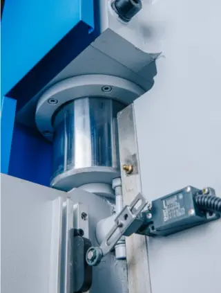 Листогибочный гидравлический пресс MetalTec HBM 40/2500B (Е21)