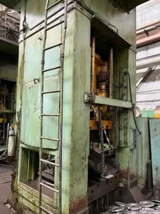 Пресс механический КА9538 усилием 630 тонн
