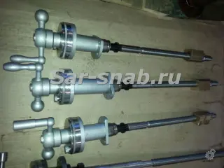 Винт поперечной подачи с гайками для станков