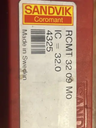 Пластина RCMT 3209 MO 4325