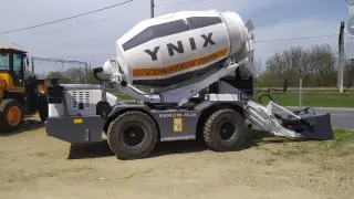 Самоходный бетоносмеситель с самозагрузкой Ynix QGMC5000 (20 м3/час)