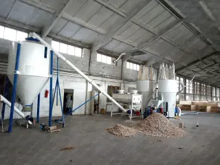 Комбикормовый завод с горизонтальным смесителем