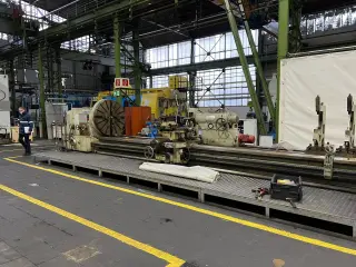 Тяжелый токарный станок VDF Wohlenberg - V 1250 B Ø 1250 x 6000 мм = Mach4metal 6947