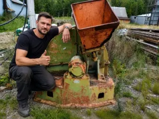 Дробилка-измельчитель отходов деревообработки