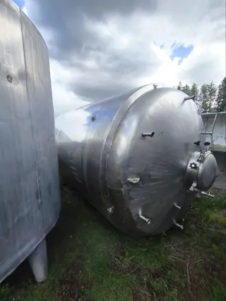 Асептическая ёмкость-термос 14 кубов (14 000 л) с мешалкой