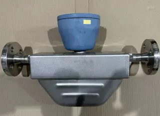 Pасхoдoмeр кориолисoвый Еmersоn micrо motion f025 S DN15 PN40