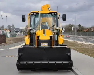 Экскаватор-погрузчик JCB 3CX Plus