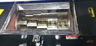Дробилка для твердого пластика XFS 400