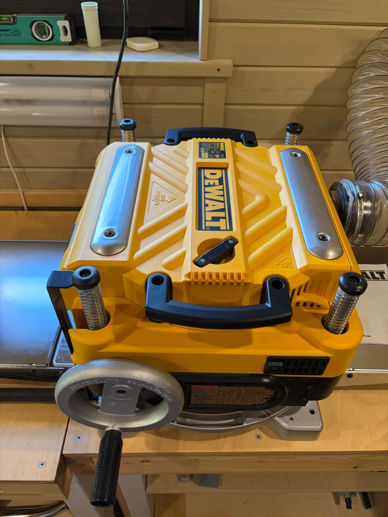 Рейсмусовый станок DEWALT DW735, 1800 Вт, 10000 об/мин DW735-A9