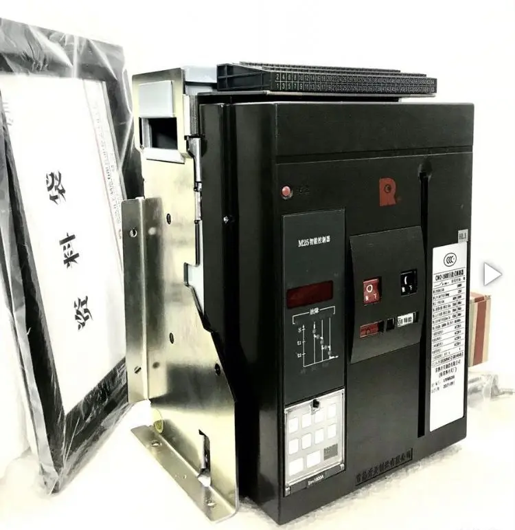 Автоматический выключатель Changshu CW2-1600 3P 1600А