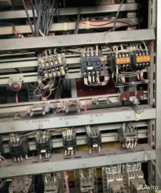 Станок вертикальный фрезерный 65А90Ф1