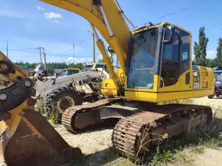 Экскаватор KOMATSU PC220-8MO