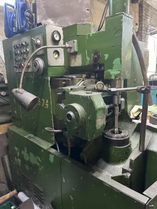 зубофрезерный станок 5306К