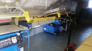 Шeлкoтpафaрeтная печaтная мaшина Saturn 1526