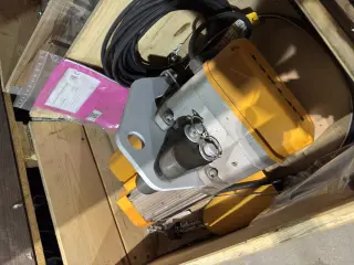 Электролебёдка LIFTKET 071/95, 800 кг, цепь 160 м
