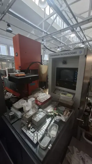 станок вырезной искровой Robofil 310 и станок прошивной искровой Roboform 20