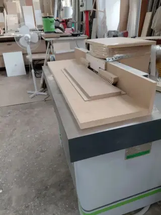 Кромкооблицовочный станок TS50A