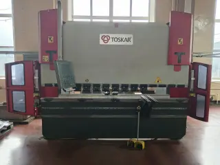 Листогибочный пресс EasyFab 31.135 (Toskar, Турция), листогиб