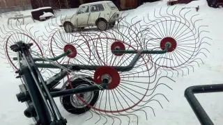 Грабли ворошилки валковые ГВВ - 6.1 (со средним колесом)