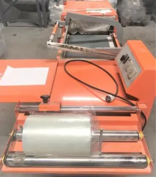 Термоусадочный упаковочный комплекс Hualian BS4525LA + BSL-5045L