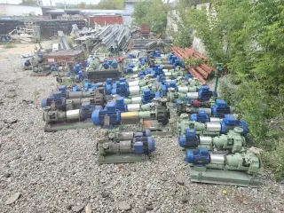 нефтяные насосы с хранения