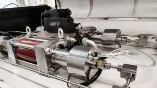 HEAD420EHI37Z Насос высокого давления для гидроабразивной резки