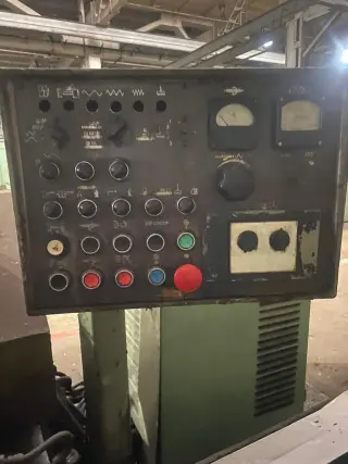 Полуавтомат круглошлифовальный 3м175