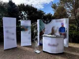 Профессиональный выставочный комплект Expolinc | 4 Roll Up + Pop-Up + свет + стойки