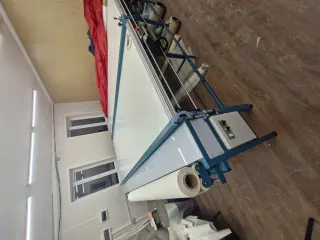 Станок для резки ткани для рулонных штор
