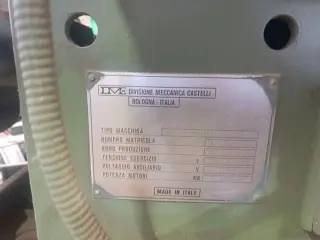 Шлифовально калибровальный станок