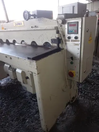 Гильотина электромеханическая Durma MS 1303