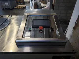 машина для удаления облоя BSZ DFM - 600