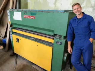 Шлифовальный станок Butfering 1300