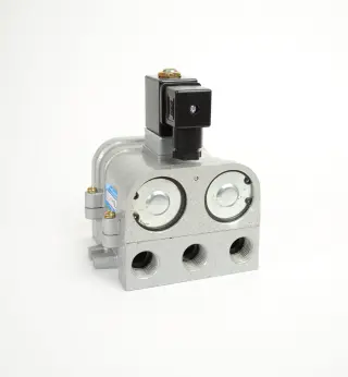 Пневмораспределитель П-Р521А-10-1 (220В, 50Гц)