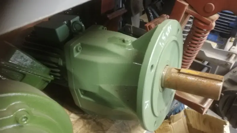 Мотор‑редуктор ZG3‑31,5 KMRB 80 (производство ГДР)