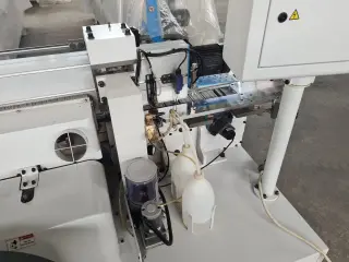 Кромкооблицовочный станок KDT KE 665jska
