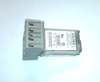 Реле Kuhnke UF3G DC 1 с монтажной колодкой