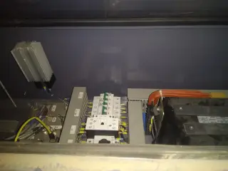 УСТАНОВКА ДЛЯ РЕЗКИ ТРУБ SPC 1500