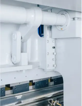 Листогибочный гидравлический пресс MetalTec HBM 63/2500B (Е21)