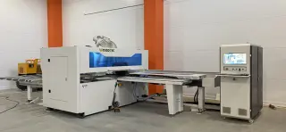 Автоматический сверлильно-присадочный станок с ЧПУ WoodTec HSM 1230 H2